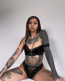 Soutien-gorge Gothique KILLSTAR 'Sacred Spirit' 13 Soutien-gorge Gothique KILLSTAR 'Sacred Spirit' -Vêtements Gothiques Boutique 273239373 238064338532777 1077661882153106567 n 900