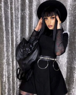 Sac à Dos KILLSTAR 'vamped Up' 12 Sac à Dos KILLSTAR 'vamped Up' -Vêtements Gothiques Boutique 325323987 691357716054376 6765739632386211975 n 900