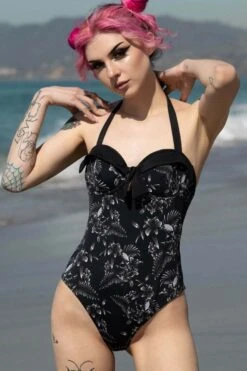Maillot De Bain KILLSTAR 'Aloha From Hell' -Vêtements Gothiques Boutique aloha from hell one piece cc x1600 900