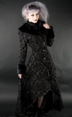 Manteau Gothique Evil Princesse 13 Manteau Gothique Evil Princesse -Vêtements Gothiques Boutique black evil princess coat 22 1