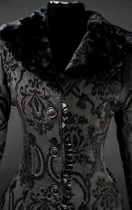 Manteau Gothique Evil Princesse 6 Manteau Gothique Evil Princesse – Image 4