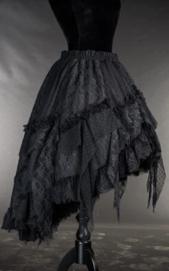 Jupe Gothique à Volants -Vêtements Gothiques Boutique black ruffle skirt 2 900