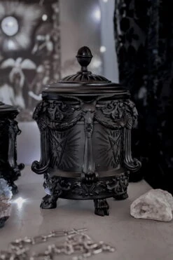 Urne En Résine KILLSTAR 'Lord Of Night'