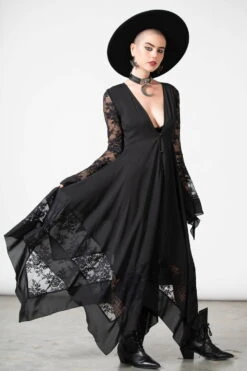 Robe Noire KILLSTAR 'Misty Night' -Vêtements Gothiques Boutique misty night maxi dress w c x1600 900