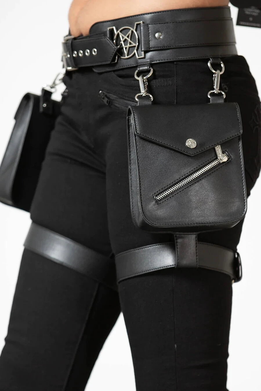 Ceinture Sacoche KILLSTAR 'nu World' 3 Ceinture Sacoche KILLSTAR 'nu World'