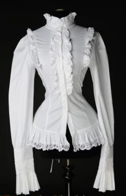 Chemisier Gothique Victorien Blanc -Vêtements Gothiques Boutique white ruffle blouse 14 900